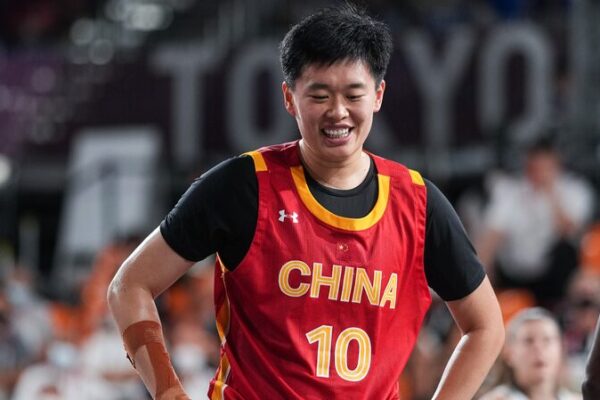 China’s Zhang Zhiting Aims for 3×3 Basketball Gold at Paris Olympics 🏀🥇 China_s_Zhang_Zhiting_Aims_for_3x3_Basketball_Gold_at_Paris_Olympics___