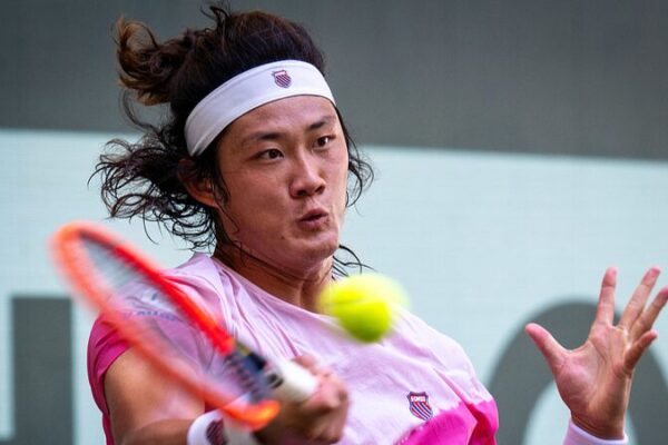 China_s_Zhang_Zhizhen_Makes_History_as_Seeded_Player_at_Wimbledon