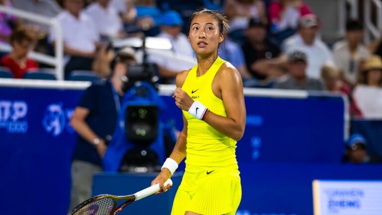 China_s_Zheng_Qinwen_Faces_Off_Against_Anisimova_in_U_S__Open_Opener___