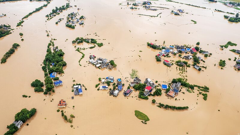 China_s__33M_Lifeline_to_Flooded_Farms___ - News for amigos, by amigos China_s__33M_Lifeline_to_Flooded_Farms___