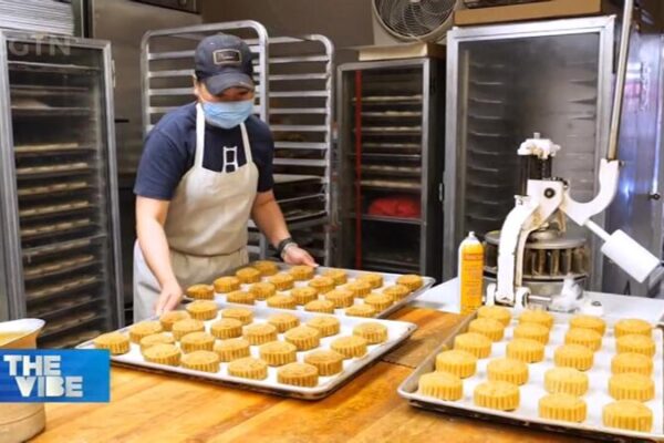 Chinatown Bakers Reimagine Mooncakes for Mid-Autumn Festival Chinatown_Bakers_Reimagine_Mooncakes_for_Mid_Autumn_Festival video poster