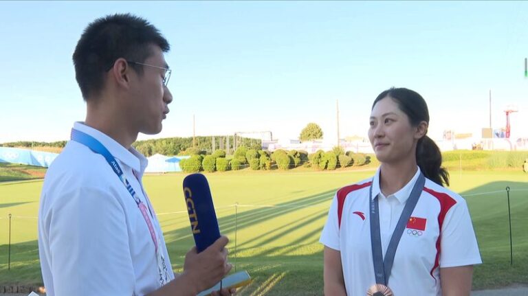 Chinese_Golfer_Lin_Xiyu_Claims_Bronze_at_Paris_2024_Olympics____ video poster