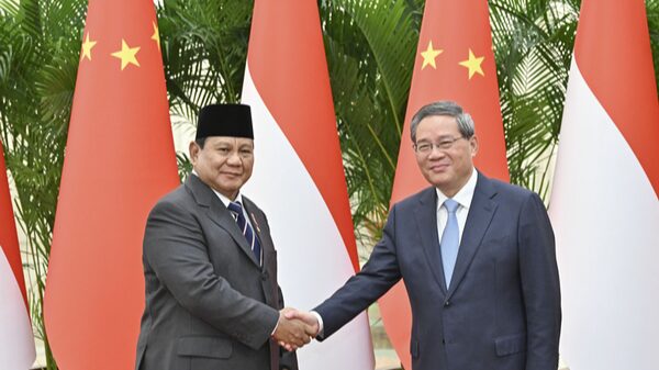 Chinese Premier and Indonesian President Strengthen Bonds in Beijing 🤝 Chinese_Premier_and_Indonesian_President_Strengthen_Bonds_in_Beijing__