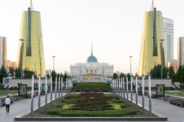 Chinese President Xi Jinping Begins State Visit to Kazakhstan Chinese_President_Xi_Jinping_Begins_State_Visit_to_Kazakhstan video poster