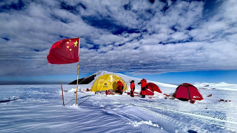 Chinese_Scientists_Extract_Record_324m_Ice_Core_from_Purog_Kangri_Ice_Sheet___ - News for amigos, by amigos Chinese_Scientists_Extract_Record_324m_Ice_Core_from_Purog_Kangri_Ice_Sheet___