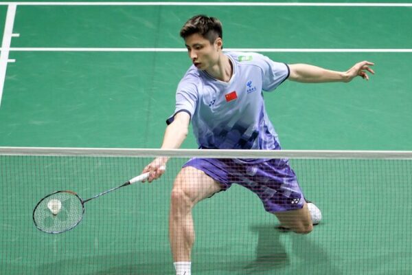 Chinese Shuttlers Shine at Malaysia Open’s Opening Day 🌟 Chinese_Shuttlers_Shine_at_Malaysia_Open_s_Opening_Day__