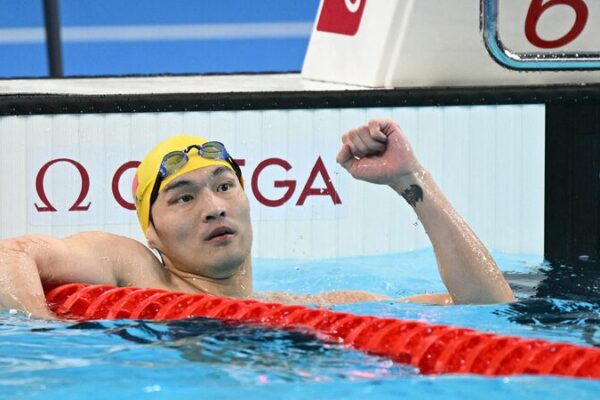 Chinese Swimmers Shine as Paris Olympics Heat Up Chinese_Swimmers_Shine_as_Paris_Olympics_Heat_Up