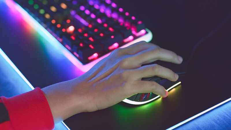 Chinese_Teams_Battle_for_Glory_at_LoL_Worlds_2024__Can_They_Claim_the_Crown_