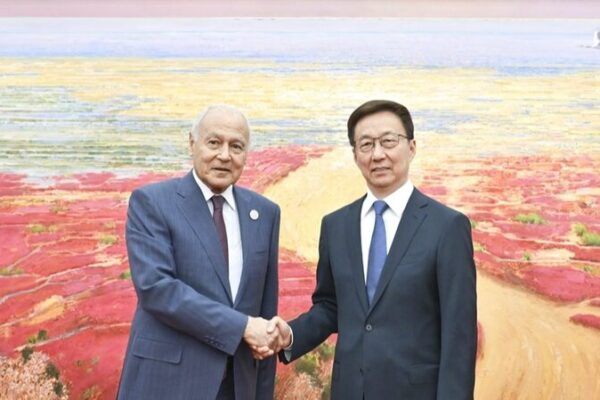 Chinese VP Meets Arab League Chief: Strengthening Ties and Friendship 🤝 Chinese_VP_Meets_Arab_League_Chief__Strengthening_Ties_and_Friendship__