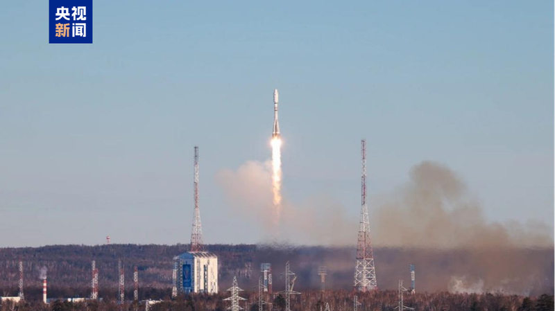Chinese_and_Russian_Students_Launch_First_Joint_Microsatellite__ - News for amigos, by amigos Chinese_and_Russian_Students_Launch_First_Joint_Microsatellite__