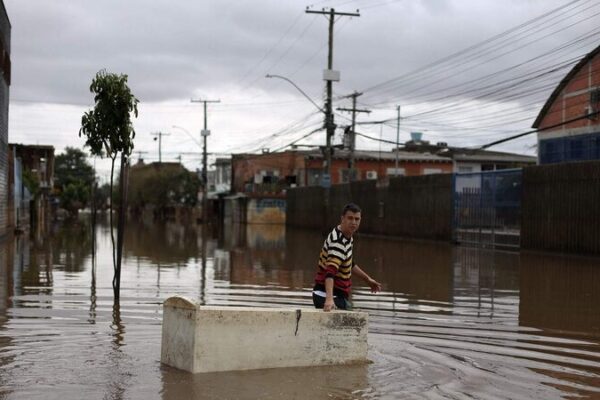 Climate Change Doubled the Chance of Brazil’s Devastating Floods 🌧️🔥 Climate_Change_Doubled_the_Chance_of_Brazil_s_Devastating_Floods____