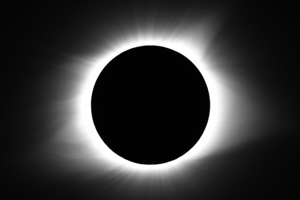 Cloudy Skies May Eclipse North America’s Solar Spectacle 🌥️ Cloudy_Skies_May_Eclipse_North_America_s_Solar_Spectacle___