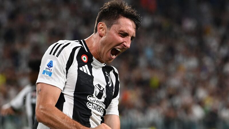 Coach_Motta_s_Magic__Juventus_Kicks_Off_Season_with_3_0_Win_over_Como___ - News for amigos, by amigos __Coach_Motta_s_Magic__Juventus_Kicks_Off_Season_with_3_0_Win_over_Como___