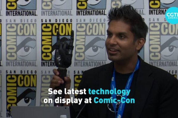 Comic-Con: Where Tech and Imagination Collide! 🚀 Comic_Con__Where_Tech_and_Imagination_Collide___ video poster