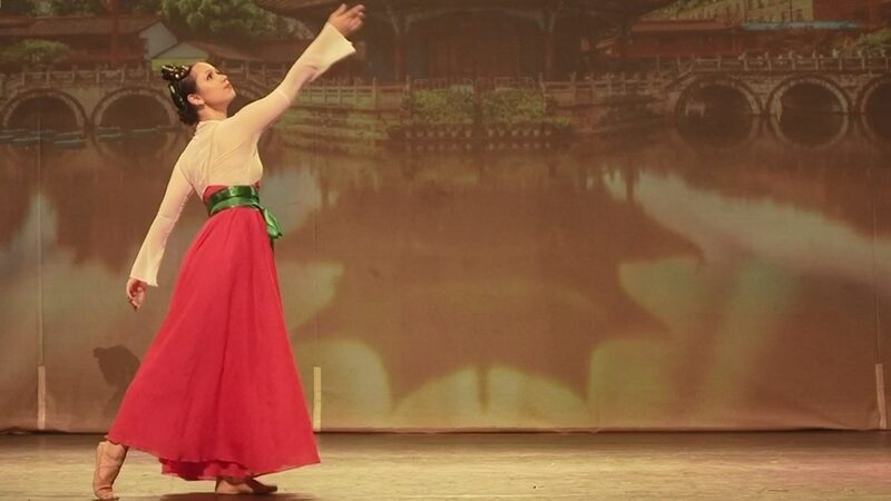 ___Connected_Dreams___A_Sino_Brazilian_Dance_Fusion_Lights_Up_Rio_de_Janeiro video poster