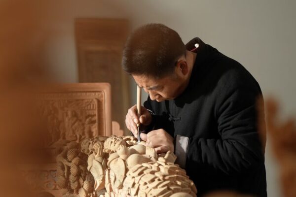 Crafting Culture: Huizhou’s Wood Carving Maestro Shares 40 Years of Artistry Crafting_Culture__Huizhou_s_Wood_Carving_Maestro_Shares_40_Years_of_Artistry video poster