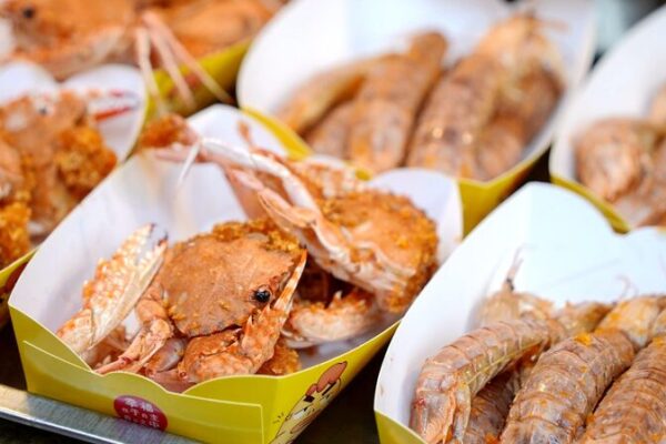 Crispy Delights: Exploring Haikou’s Fried Seafood Scene 🌊🍤 Crispy_Delights__Exploring_Haikou_s_Fried_Seafood_Scene___