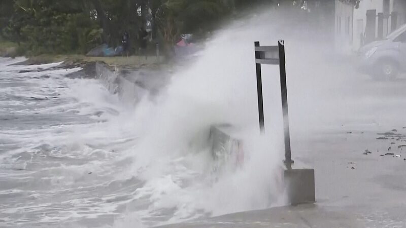 Cyclone_Kirrily_Leaves_Thousands_in_Australia_Without_Power___ - News for amigos, by amigos Cyclone_Kirrily_Leaves_Thousands_in_Australia_Without_Power___