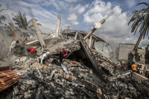 Day 71: Gaza in Darkness as Death Toll Soars in Palestine-Israel Conflict Day_71__Gaza_in_Darkness_as_Death_Toll_Soars_in_Palestine_Israel_Conflict video poster