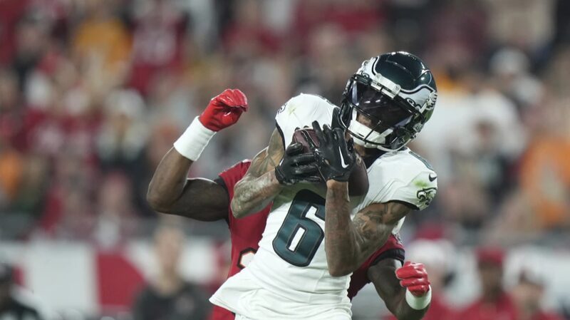 DeVonta_Smith_Scores__75M_Deal_with_Eagles___ - News for amigos, by amigos DeVonta_Smith_Scores__75M_Deal_with_Eagles___