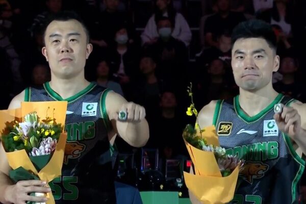 Defending Champs Liaoning Roar Back to Beat Zhejiang 123-112 in CBA Season Opener Defending_Champs_Liaoning_Roar_Back_to_Beat_Zhejiang_123_112_in_CBA_Season_Opener