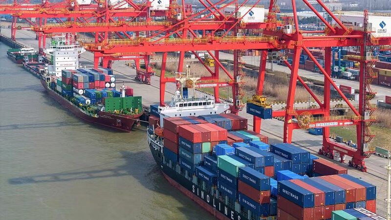 Deloitte_Economist_Hails_China_s__Extremely_Impressive__Trade_Growth___poster - News for amigos, by amigos Deloitte_Economist_Hails_China_s__Extremely_Impressive__Trade_Growth__ video poster