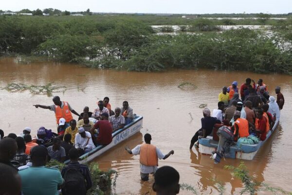 Devastating Floods in Kenya Claim Over 90 Lives 🌊 Devastating_Floods_in_Kenya_Claim_Over_90_Lives__