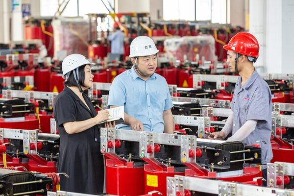 Digital Twins Revolutionize Farming in East China 🌾 Digital_Twins_Revolutionize_Farming_in_East_China__