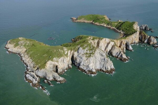 Discover Dongshuang Island: A Real-life ‘Legend of Zelda’ Adventure Discover_Dongshuang_Island__A_Real_life__Legend_of_Zelda__Adventure video poster