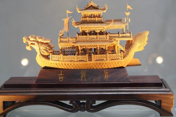 Discover Fuzhou’s Cork Painting: Tradition Meets Innovation 🎨🌟 Discover_Fuzhou_s_Cork_Painting__Tradition_Meets_Innovation___