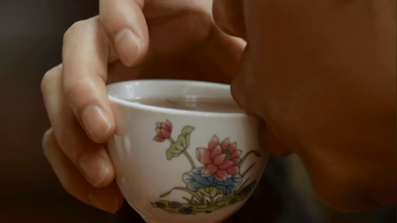 Discover_Hong_Kong_s_Timeless_Dim_Sum_at_Lin_Heung_Tea_House__ video poster