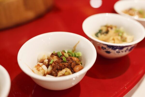 Discover Tijian Noodles: Taiyuan’s Tasty Tradition! Discover_Tijian_Noodles__Taiyuan_s_Tasty_Tradition_