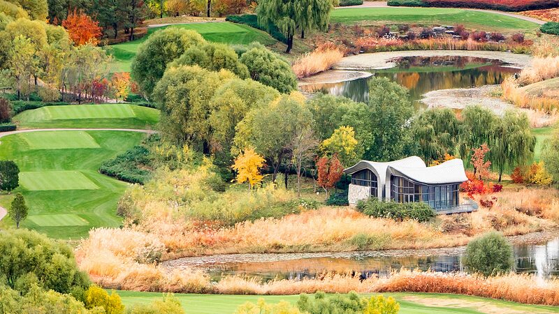 Discover_Yanqi_Lake__Where_the_Great_Wall_Meets_Tranquility___