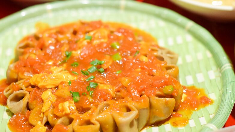 Discover_the_Delight_of_Oat_Noodle_Rolls__Northern_China_s_Hidden_Culinary_Gem - News for amigos, by amigos Discover_the_Delight_of_Oat_Noodle_Rolls__Northern_China_s_Hidden_Culinary_Gem