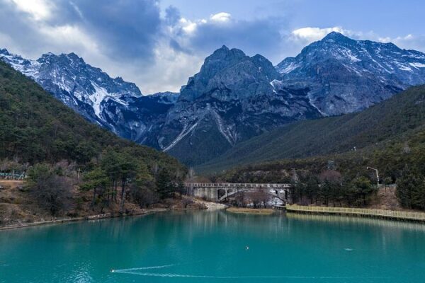 Discover the Enchanting Blue Moon Valley of Yulong Snow Mountain Discover_the_Enchanting_Blue_Moon_Valley_of_Yulong_Snow_Mountain video poster