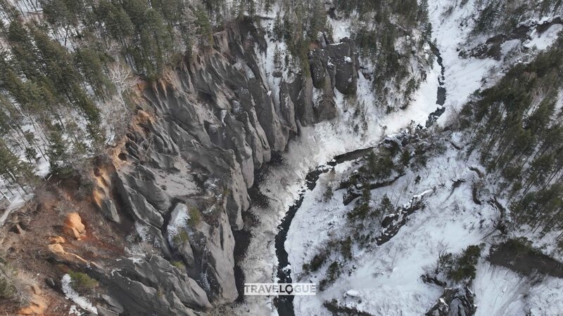 Discover_the_Enchanting_Volcanic_Valleys_of_Changbai_Mountain___ - News for amigos, by amigos Discover_the_Enchanting_Volcanic_Valleys_of_Changbai_Mountain___