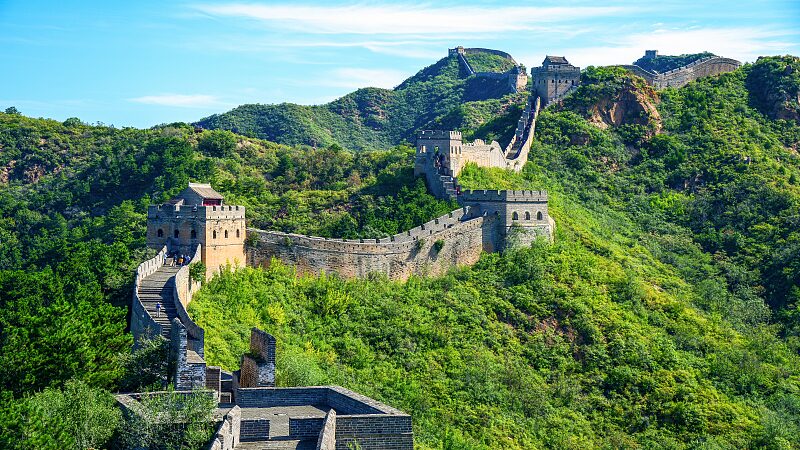 Discover_the_Magic_of_Jinshanling__The_Great_Wall_s_Hidden_Gem_poster - News for amigos, by amigos Discover_the_Magic_of_Jinshanling__The_Great_Wall_s_Hidden_Gem video poster