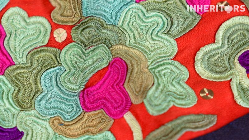 Discover_the_Magic_of_Miao_Embroidery__Where_Tradition_Meets_Art___ - News for amigos, by amigos Discover_the_Magic_of_Miao_Embroidery__Where_Tradition_Meets_Art___