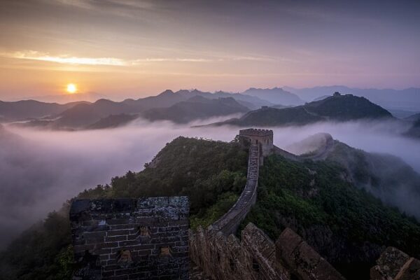 Discover the Majestic Jinshanling Great Wall: A Journey Through Time Discover_the_Majestic_Jinshanling_Great_Wall__A_Journey_Through_Time video poster