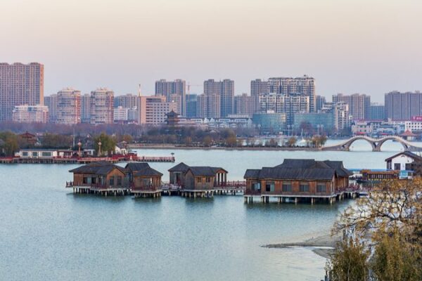 Discover_the_Natural_Gem_of_Dongchang_Lake_in_Shandong___ video poster