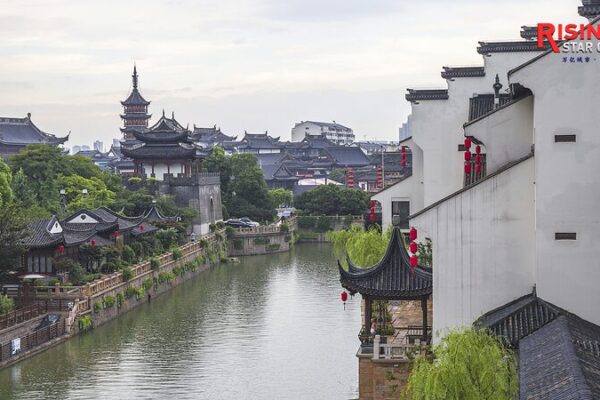 Discover_the_Timeless_Beauty_of_Nanchan_Temple_in_Wuxi____ video poster