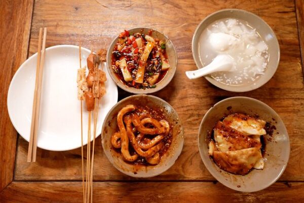 Discovering Chengdu’s Irresistible Small Eats: A Snack Lover’s Paradise Discovering_Chengdu_s_Irresistible_Small_Eats__A_Snack_Lover_s_Paradise video poster
