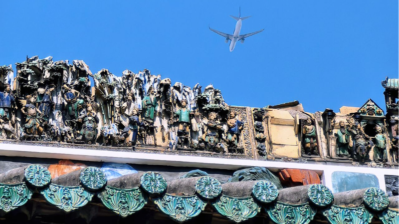 Discovering_the_Chen_Clan_Ancestral_Hall__A_Treasure_of_Guangzhou_s_Heritage - News for amigos, by amigos Discovering_the_Chen_Clan_Ancestral_Hall__A_Treasure_of_Guangzhou_s_Heritage