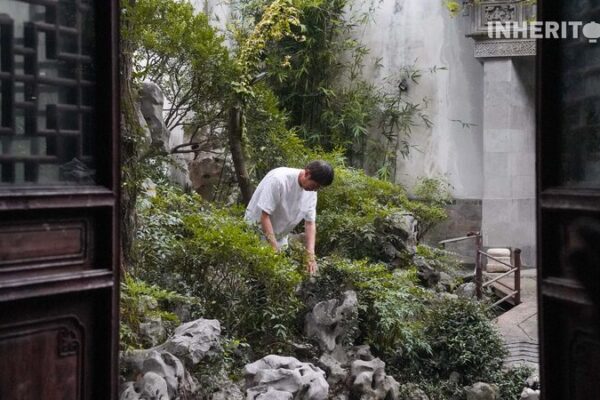 Discovering the Magic of Classical Chinese Gardens 🌿 Discovering_the_Magic_of_Classical_Chinese_Gardens__