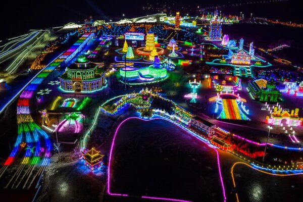 ❄️ Dive into Changchun’s Ice Wonderland: 512m Slide & More! ⛄ ___Dive_into_Changchun_s_Ice_Wonderland__512m_Slide___More___ video poster