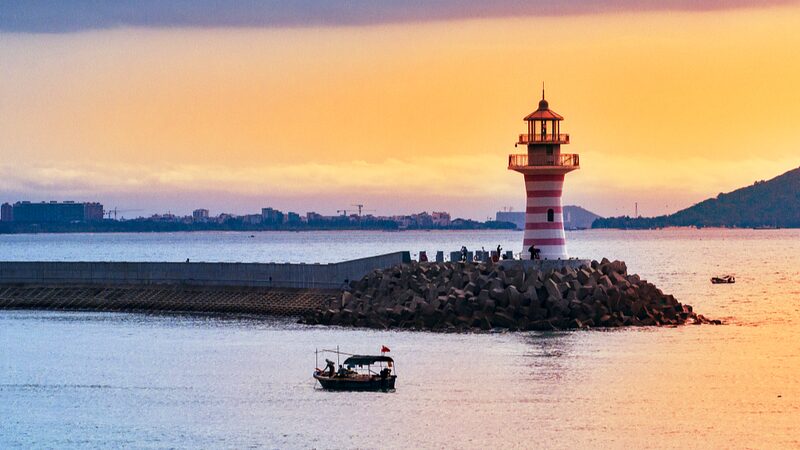 Dive_into_Hainan_s_Hidden_Gem__The__Singing_Beach__of_Qingshui_Bay_ - News for amigos, by amigos __Dive_into_Hainan_s_Hidden_Gem__The__Singing_Beach__of_Qingshui_Bay_