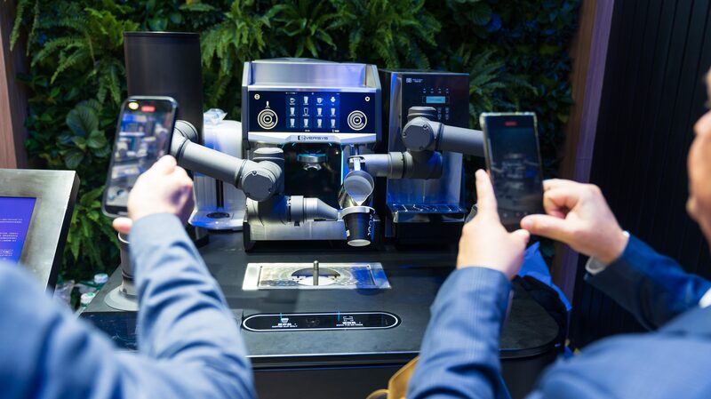 Dive_into_Innovation_at_China_s_Supply_Chain_Expo_