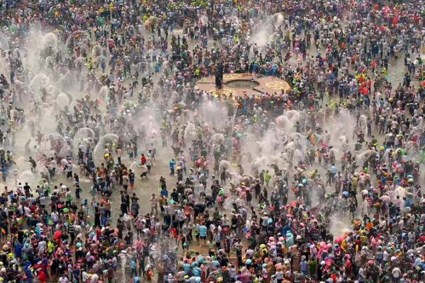 Dive into Yunnan’s Water Splashing Festival: A Soaking Good Time! Dive_into_Yunnan_s_Water_Splashing_Festival__A_Soaking_Good_Time_ video poster