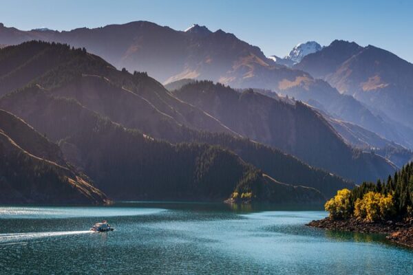 Dive into the Heavenly Lake: Xinjiang’s Hidden Gem 🌊🏔️ Dive_into_the_Heavenly_Lake__Xinjiang_s_Hidden_Gem____ video poster