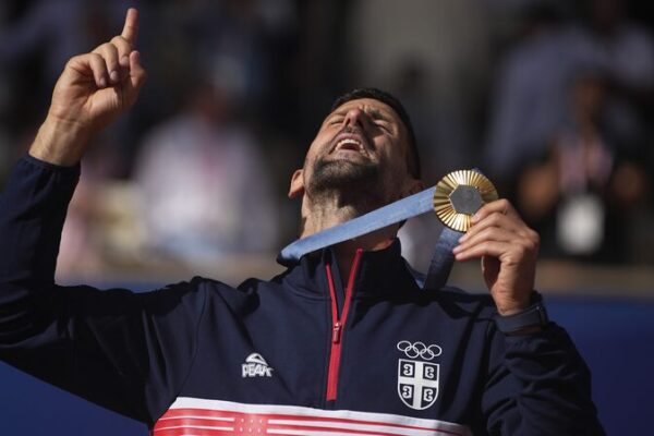 🏆 Djokovic Triumphs Over Alcaraz to Finally Snag Olympic Gold! __Djokovic_Triumphs_Over_Alcaraz_to_Finally_Snag_Olympic_Gold_